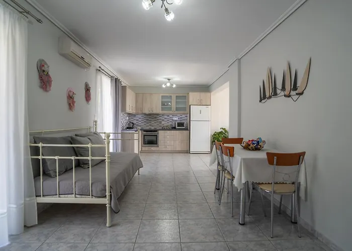 Zinovia\'S Guest House