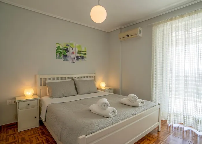 Zinovia\'S Guest House